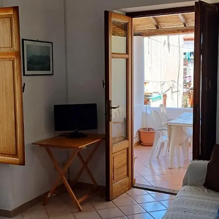 Apartment Casa Peppe Lipari (Isola Lipari)